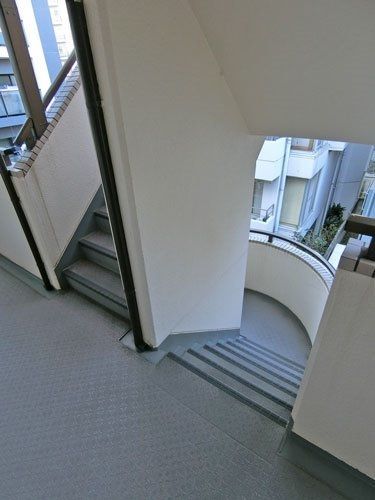 メルヘンヒルズの階段
