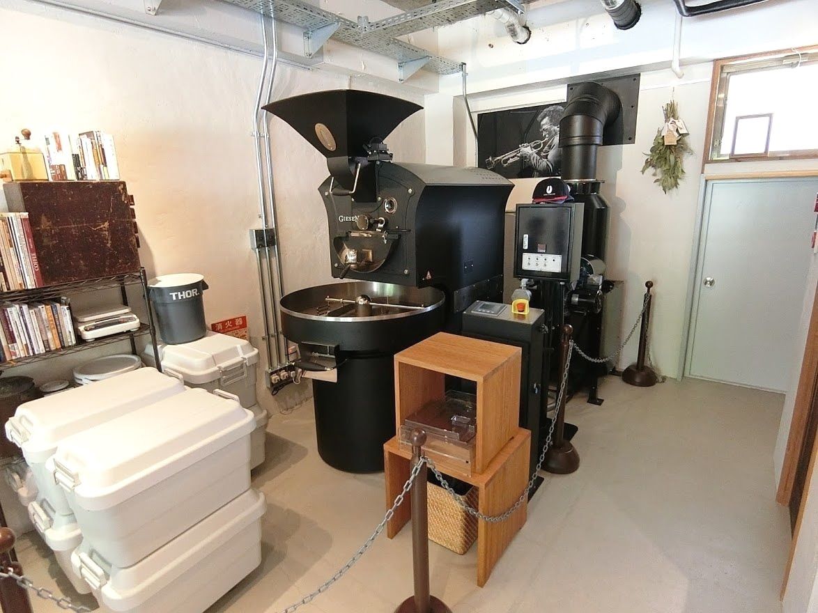 VIVA COFFEE（ビバコーヒー）の焙煎機
