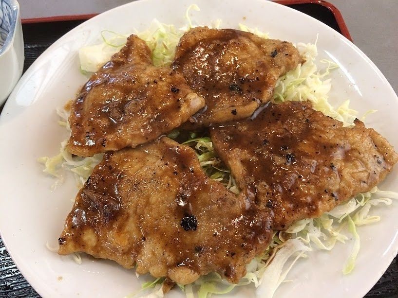 豚ロース生姜焼き定食 780円